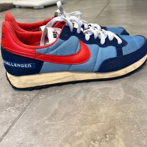 Nike Air Challenger Size 10 retro sneaker